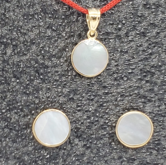 14k Yellow Gold Pendant & Earring Set, Mother Stone, for daily use, they are com
